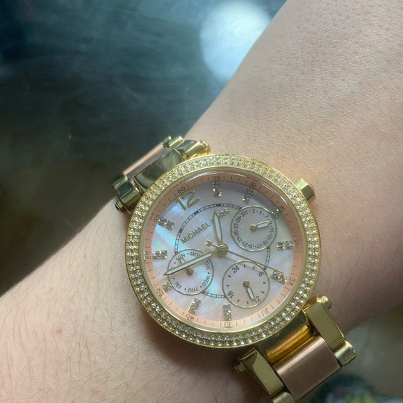 MICHAEL KORS Stainless Steel Watch - Picture 3 of 4